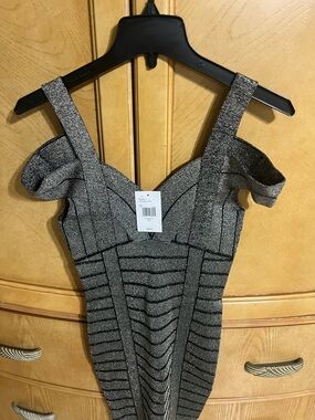 Silver Glitter Bodycon Dress with Off-Shoulder Straps